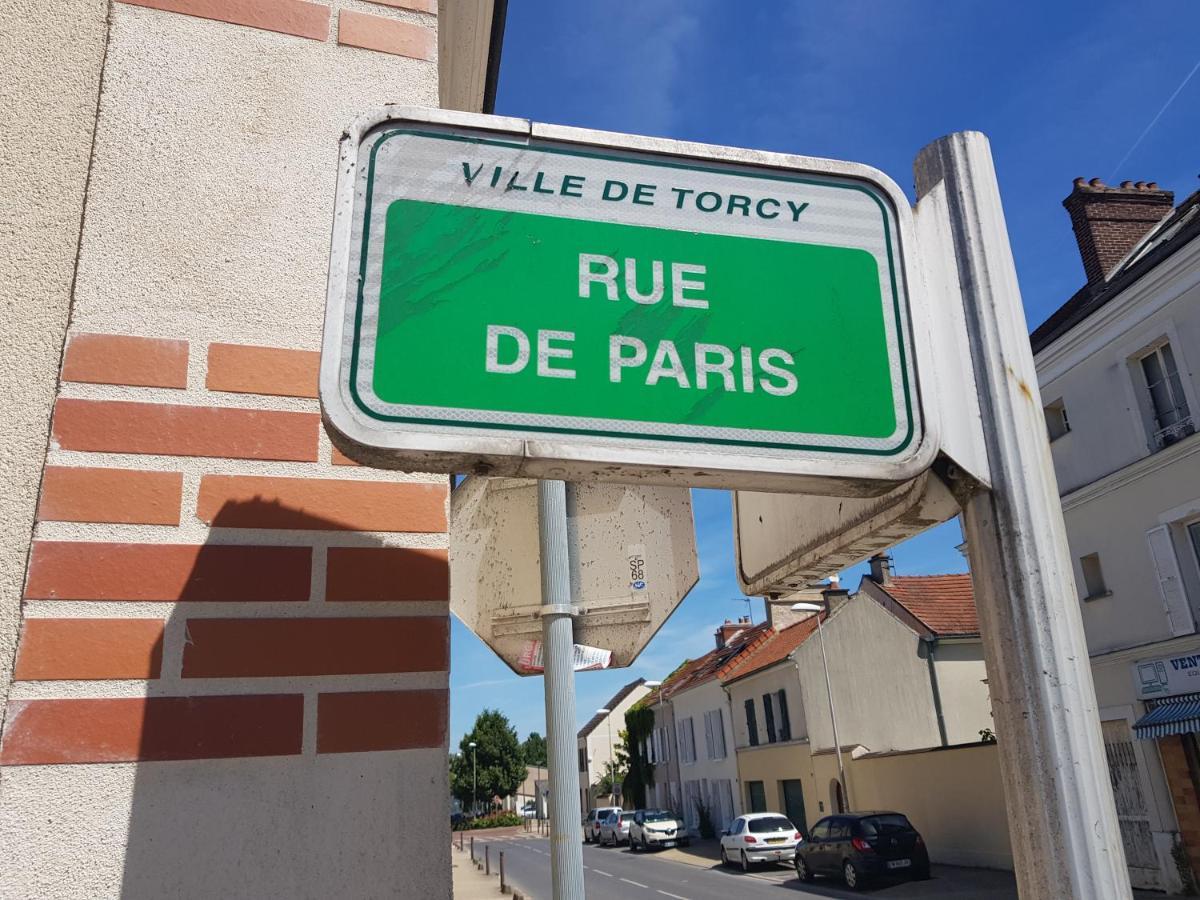Studio Entre Paris Et Disney 2 トルシー エクステリア 写真